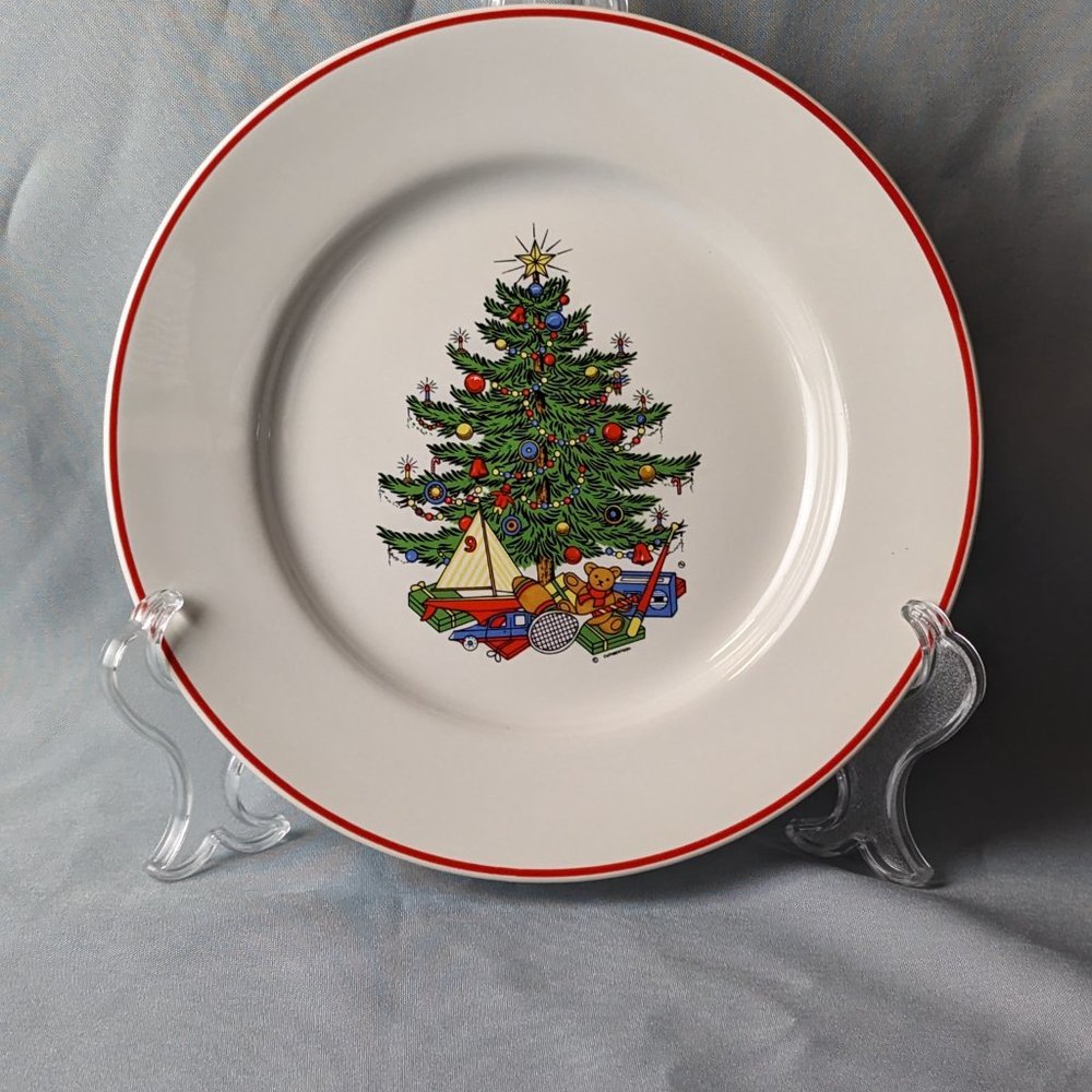 Cuthbertson American Christmas Tree Six Plates Bread Butter And Salad Mixed Lot - Picture 2 of 10
